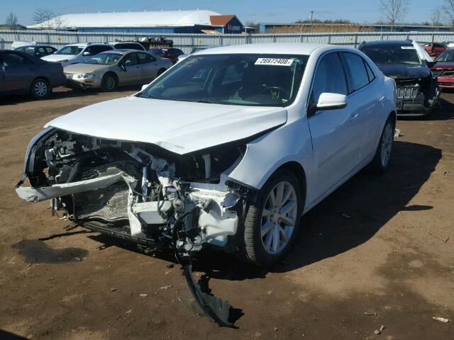 1G11D5SLXFF268923 - 2015 CHEVROLET MALIBU 2LT WHITE photo 2