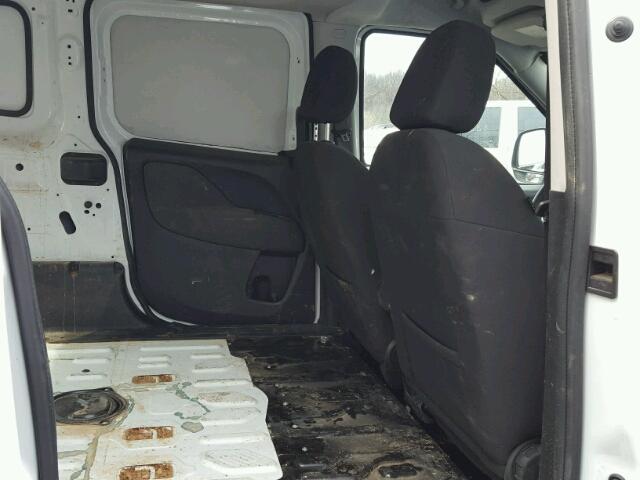 ZFBERFAB6H6D26690 - 2017 RAM PROMASTER 白色 照片 6