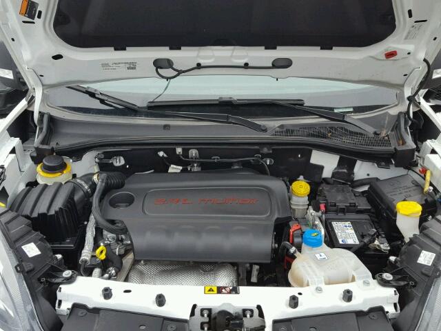 ZFBERFAB6H6D26690 - 2017 RAM PROMASTER 白色 照片 7