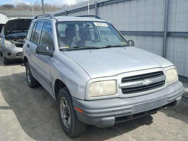 2CNBJ13C4X6906232 - 1999 CHEVROLET TRACKER SILVER photo 1