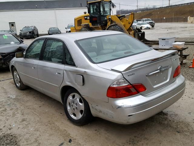 4T1BF28B24U380168 - 2004 TOYOTA AVALON XL SILVER photo 3