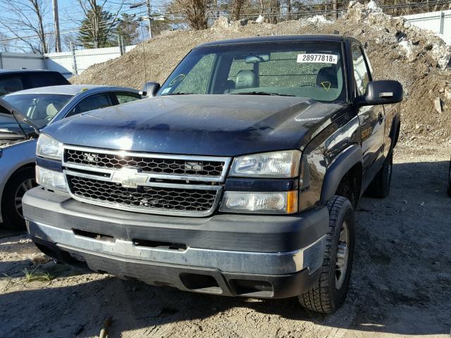 1GCHK24U97E181778 - 2007 CHEVROLET SILVERADO BLACK photo 2