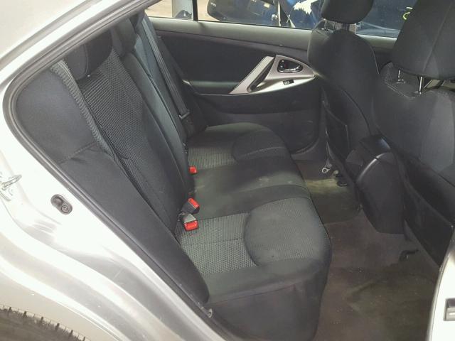 4T1BF3EK1BU137183 - 2011 TOYOTA CAMRY BASE SILVER photo 6