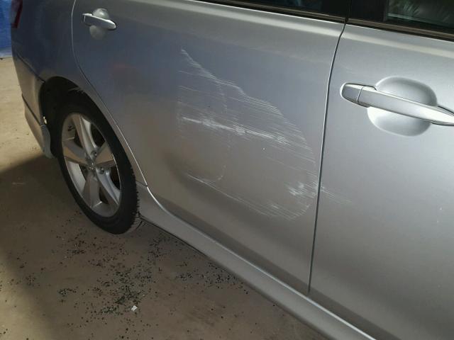 4T1BF3EK1BU137183 - 2011 TOYOTA CAMRY BASE SILVER photo 9