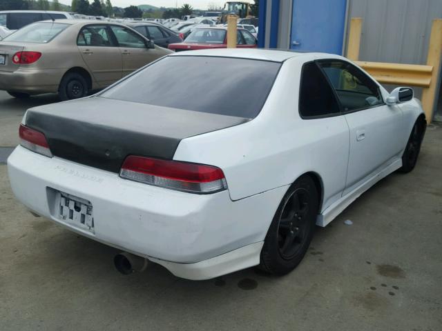 JHMBB6243WC008105 - 1998 HONDA PRELUDE WHITE photo 4