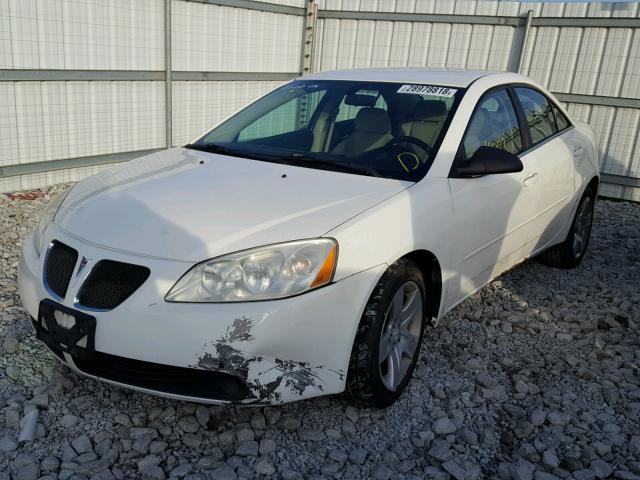 1G2ZG58BX74107876 - 2007 PONTIAC G6 BASE WHITE photo 2