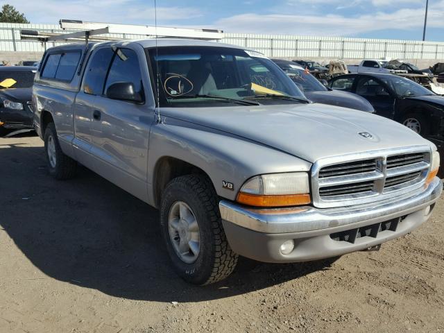 1B7GL22Y4WS670586 - 1998 DODGE DAKOTA SILVER photo 1