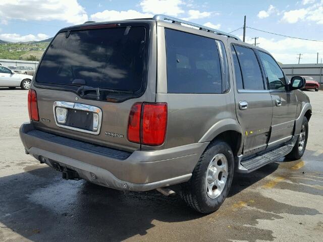 5LMFU28R22LJ13424 - 2002 LINCOLN NAVIGATOR TAN photo 4