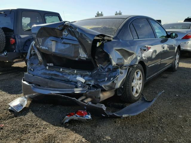 1N4AL11DX6N402788 - 2006 NISSAN ALTIMA S GRAY photo 4