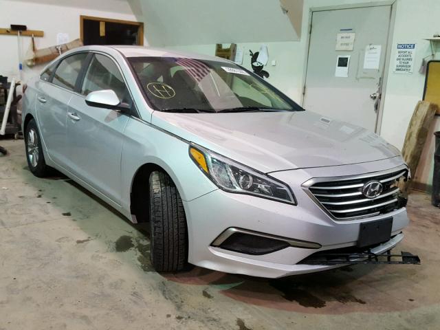 5NPE24AFXHH487202 - 2017 HYUNDAI SONATA SE SILVER photo 1