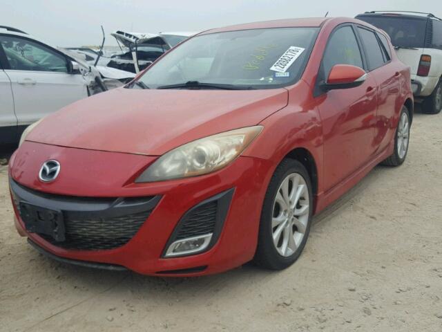 JM1BL1H53A1137855 - 2010 MAZDA 3 S RED photo 2