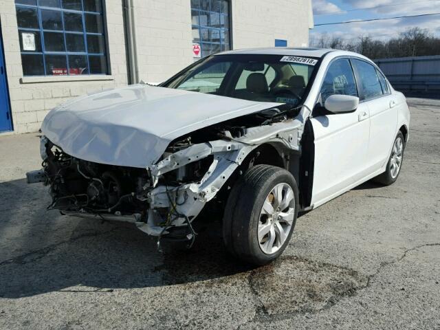 1HGCP2F84AA103128 - 2010 HONDA ACCORD EXL WHITE photo 2