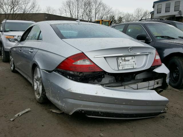 WDDDJ72X37A102680 - 2007 MERCEDES-BENZ CLS 550 SILVER photo 3