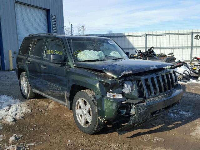 1J4NF1GB4AD671595 - 2010 JEEP PATRIOT SP GREEN photo 1