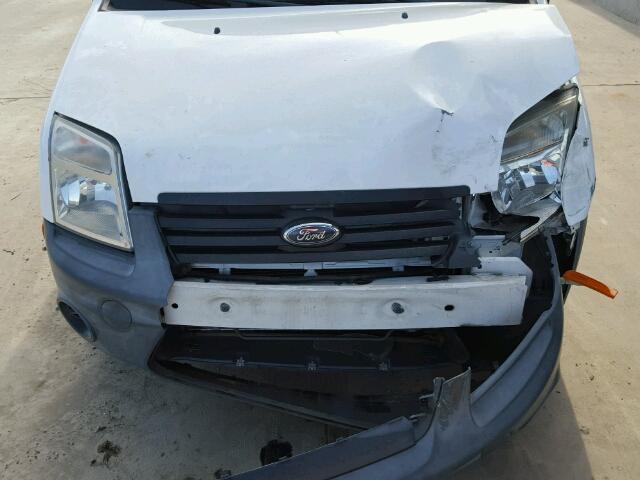 NM0LS7AN2CT101065 - 2012 FORD TRANSIT CO WHITE photo 7