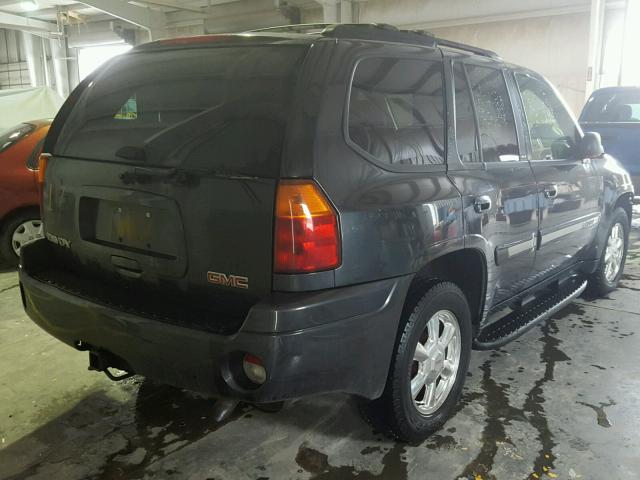 1GKDT13S542446817 - 2004 GMC ENVOY CHARCOAL photo 4