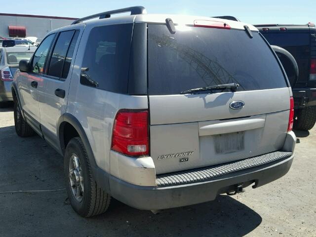 1FMZU63K03ZA18599 - 2003 FORD EXPLORER X SILVER photo 3