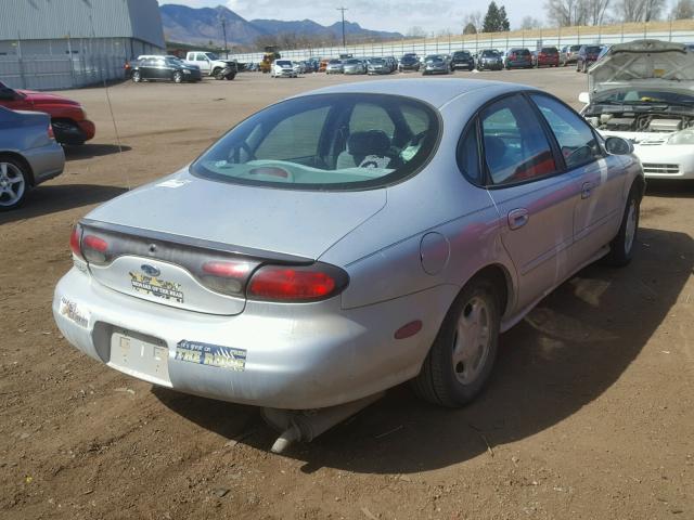 1FAFP52S6WG153523 - 1998 FORD TAURUS LX GRAY photo 4