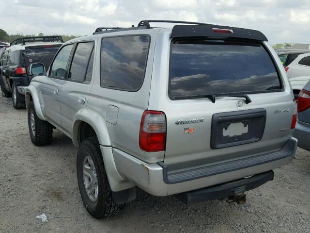 JT3HN86R9Y0318000 - 2000 TOYOTA 4RUNNER SR GRAY photo 3