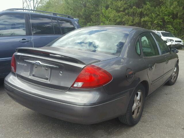 1FAFP53UX2G204080 - 2002 FORD TAURUS SE GRAY photo 4