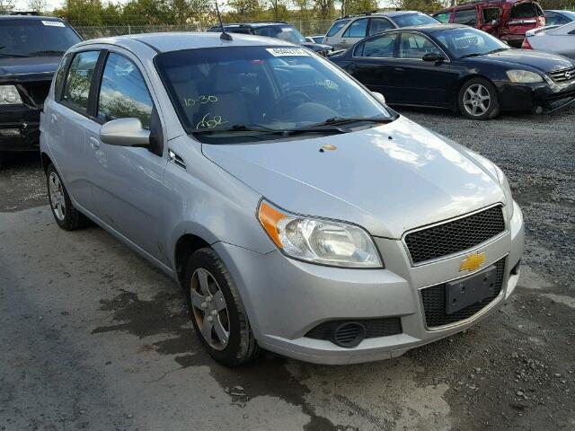 KL1TD6DE3AB118387 - 2010 CHEVROLET AVEO LS SILVER photo 1