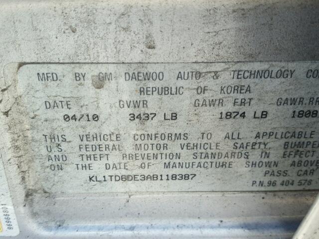 KL1TD6DE3AB118387 - 2010 CHEVROLET AVEO LS 银色 照片 10