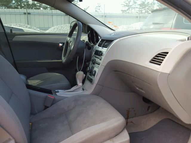 1G1ZA5EUXCF387728 - 2012 CHEVROLET MALIBU LS ვერცხლისფერი ფოტო 5