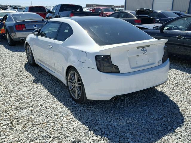 JTKJF5C78B3005322 - 2011 TOYOTA SCION TC WHITE photo 3