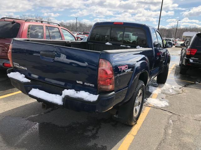 5TEUU42N97Z415320 - 2007 TOYOTA TACOMA ACC BLUE photo 4