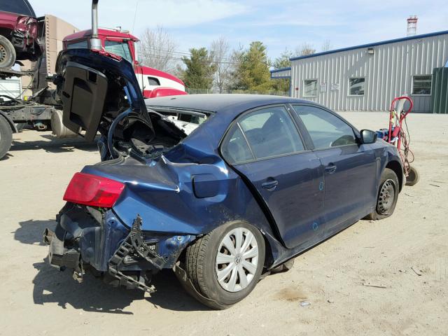 3VW1K7AJ3DM285081 - 2013 VOLKSWAGEN JETTA BASE BLUE photo 4