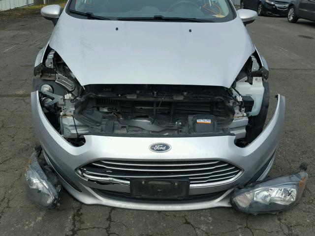 3FADP4EE0EM140231 - 2014 FORD FIESTA SE SILVER photo 9