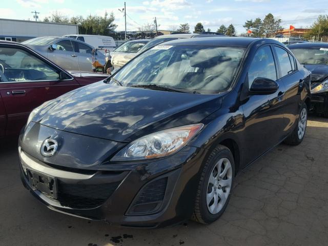 JM1BL1UG0B1454372 - 2011 MAZDA 3 I BLACK photo 2