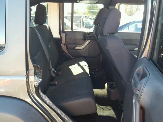 1C4BJWDG7GL338729 - 2016 JEEP WRANGLER U CHARCOAL photo 6