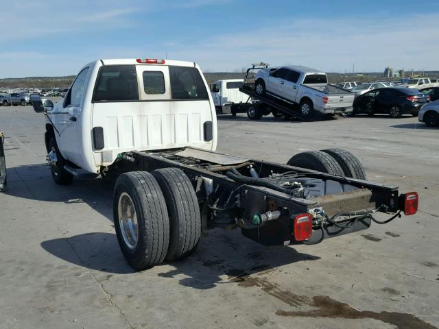 1GB3CZCL5BF211536 - 2011 CHEVROLET SILVERADO WHITE photo 3