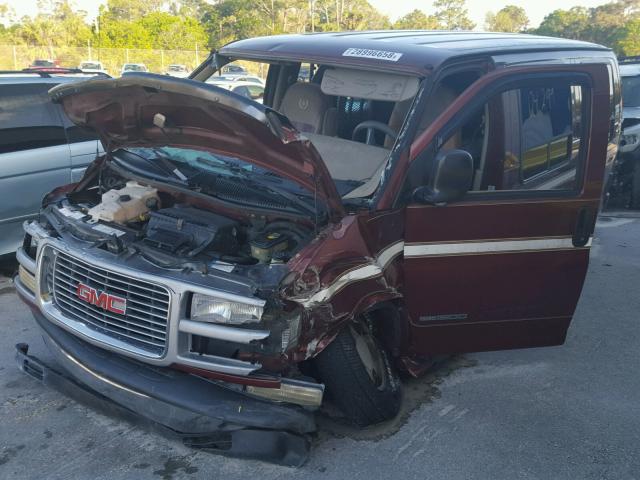 1GDFG15M2W1100896 - 1998 GMC SAVANA RV MAROON photo 2