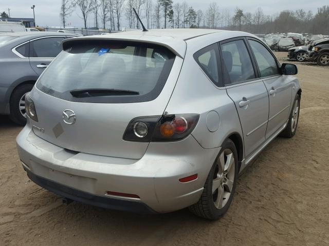 JM1BK143851219853 - 2005 MAZDA 3 HATCHBAC SILVER photo 4