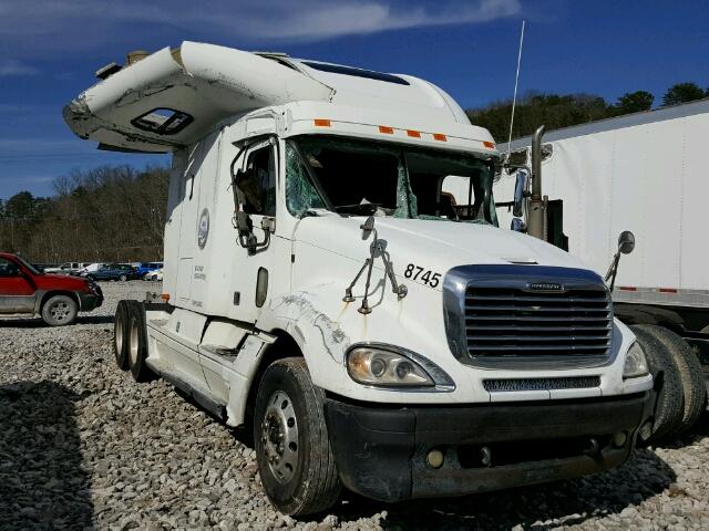 1FUJA6CG42LJ86603 - 2002 FREIGHTLINER CONVENTION WHITE photo 1