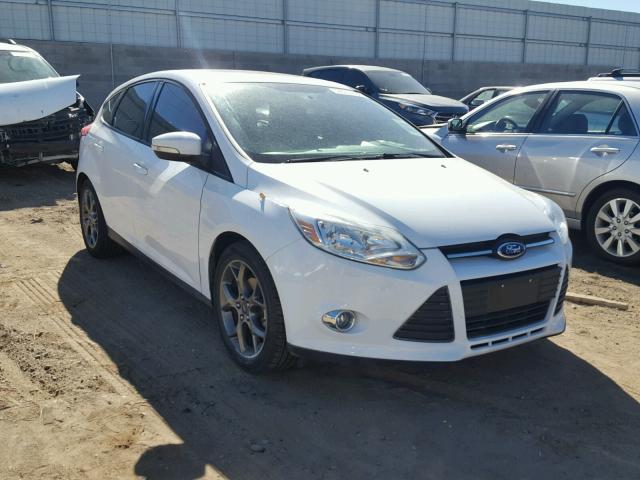 1FADP3K27DL292303 - 2013 FORD FOCUS SE WHITE photo 1