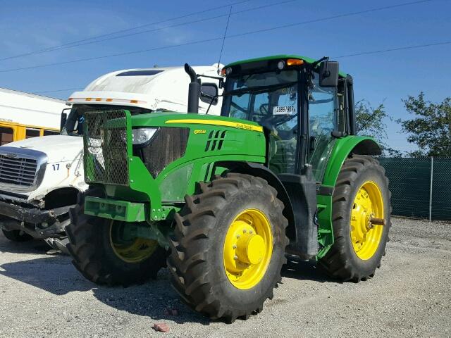 1L06155MAGG851513 - 2015 JOHN TRACTOR GREEN photo 2