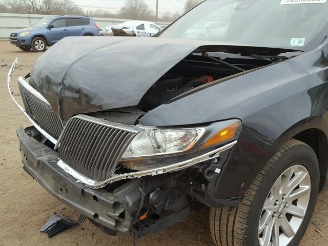 2LMHJ5NK6FBL01287 - 2015 LINCOLN MKT BLACK photo 9