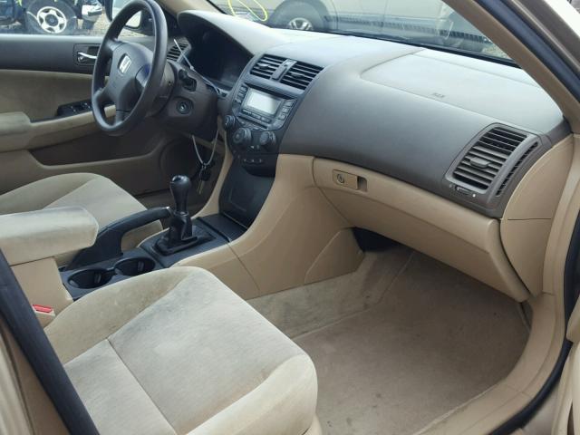 1HGCM55194A005621 - 2004 HONDA ACCORD DX GOLD photo 5