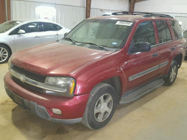 1GNDS13S022177046 - 2002 CHEVROLET TRAILBLAZE RED photo 2