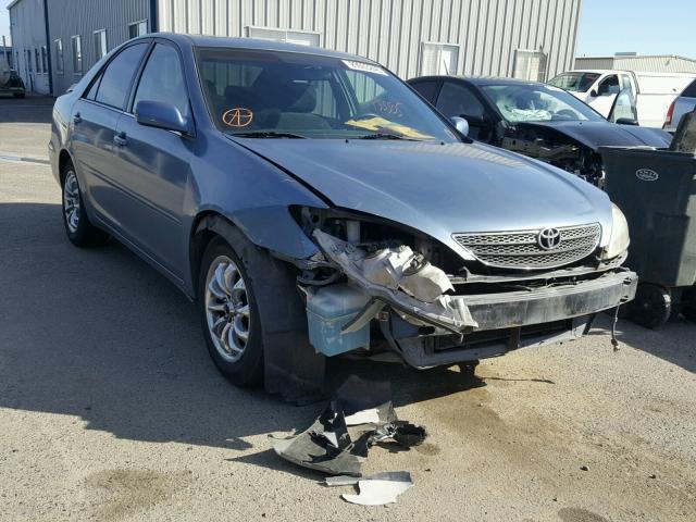 4T1BE32K82U562486 - 2002 TOYOTA CAMRY LE BLUE photo 1