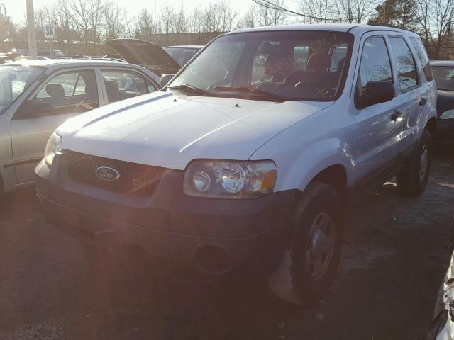 1FMYU92Z37KA31292 - 2007 FORD ESCAPE XLS WHITE photo 2