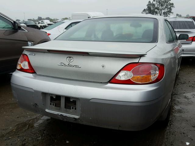 2T1CF28P72C591896 - 2002 TOYOTA CAMRY SOLA SILVER photo 4