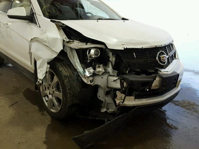 3GYFNBE33CS589918 - 2012 CADILLAC SRX PERFOR WHITE photo 9