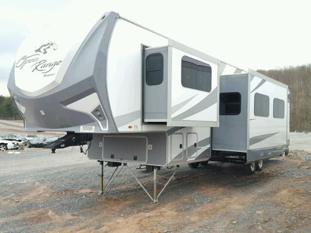 58TFL4129H5027619 - 2017 HIGH 5TH WHEEL GRAY photo 2