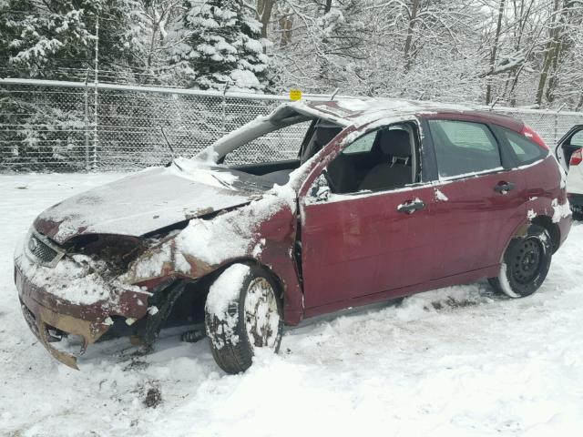 1FAFP37N76W149459 - 2006 FORD FOCUS ZX5 RED photo 2