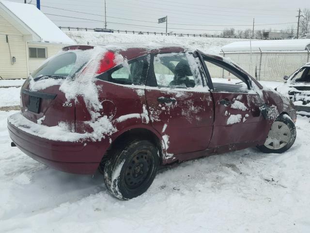 1FAFP37N76W149459 - 2006 FORD FOCUS ZX5 RED photo 4