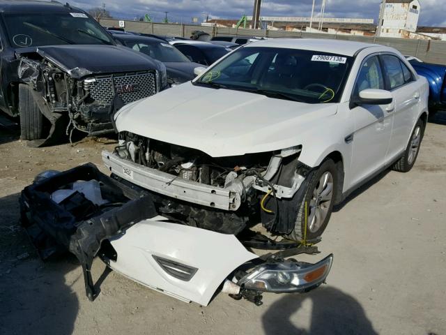 1FAHP2EW4AG154247 - 2010 FORD TAURUS SEL WHITE photo 2